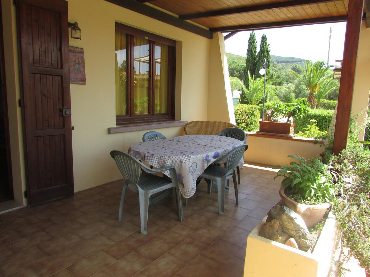 Residence Il Mandorlo Lacona Exterior foto